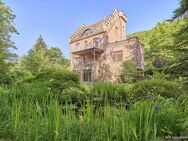 Ein Meisterwerk der Tudor-Architektur: Ihr Traumhaus in Eberbach - Eberbach