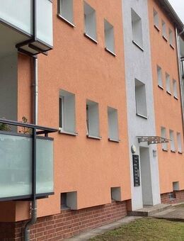 Neu modernisierte Wohnung mit Duschbad und Vinyl-Designboden - Hannover