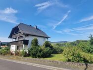 Dornburg-Thalheim: Freistehendes Einfamilienhaus mit Garten für die große Familie - Dornburg