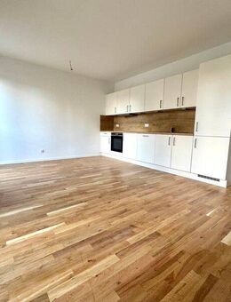 Hochwertiger Erstbezug: 4-Raum-Wohnung mit Terrasse, moderner Einbauküche und 2 Bädern - Leipzig