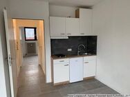 Zentrum, in ruhiger Lage: Kleine 2-Zi-Whng. mit Stellplatz - Aachen