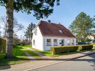 Tolle Lage in St. Peter-Ording: zentral, ruhig und strandnah. Ideal zum Wohnen oder Investieren. - Sankt Peter-Ording