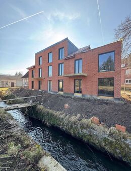 Zwei Balkone, idyllisch gelegener Neubau, eine Rarität! - Rinteln