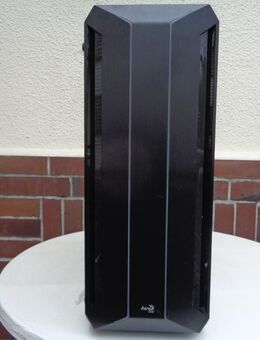 Gamer PC AMD Ryzen 7 2700X 8 Kern CPU, SSD, RGB, 16GB und Grafikkarte RX 570 - Löhne