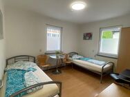 Gästezimmer mit TV, Internet, EtagenDu/Wc und Gästeküche, Waschmaschine - Esslingen (Neckar)