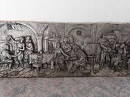 großes schweres Zinnbild Motiv Trinkgelage 120x40cm von 1970 1.Hand aus Galerie - Neumarkt (Oberpfalz) Zentrum