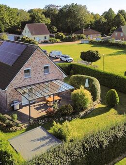 Modernes Einfamilienhaus in ruhiger Lage mit Top-Ausstattung und Solartechnik - Großenaspe