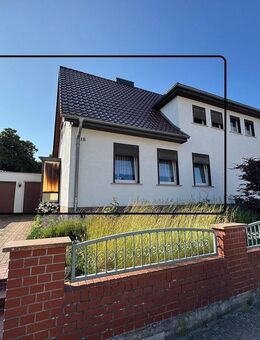 Wolgast das Tor zur Insel Usedom ! Solide Doppelhaushälfte in beliebter Lage in Wolgast !!! - Wolgast