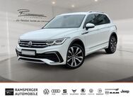 VW Tiguan, 2.0 TSI R-Line, Jahr 2021 - Nürtingen