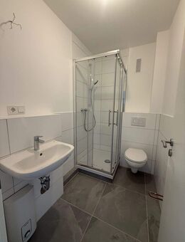 **NEU Erdgeschoss** Sanierte 2-Zimmerwohnung - Neues Badezimmer - Kamp-Lintfort