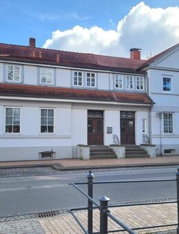 Helle 2-Raum-Wohnung mit Garage in guter Stadtlage von Ludwigslust - Ludwigslust