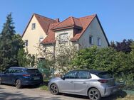 schönes großes Zweifamilienhaus, von Privat - Berlin