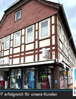 Top Lage in Springe - Wohn- und Geschäftshaus mit 2 Wohnungen und 2 Ladenflächen - Springe