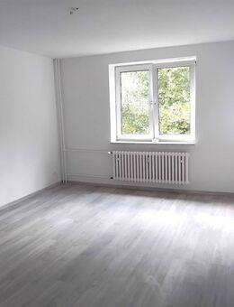 Sehr schöne 3 Zimmer Wohnung mit Balkon in Gelsenkirchen zu vermieten - Gelsenkirchen