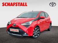 Toyota Aygo X-Play Team VVTi 1.0 wenig KM Carplay Klima Allwetter - Bergheim (Nordrhein-Westfalen)