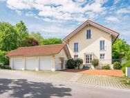 Nobles Wohnhaus in begehrter Wohnlage von Landau a. d. Isar - Landau (Isar)