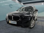 BMW X1, sDrive18i Advantage GBA, Jahr 2022 - München