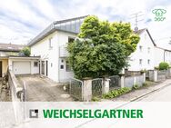 Freistehendes Einfamilienhaus mit zwei Garagen in familienfreundlicher Wohngegend - München