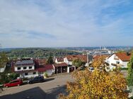 Geräumige 4,5 Zimmer-Wohnung mit Aussicht und TG-Stellplatz - frei! - Plochingen