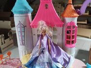 Barbie-Schloss mit Puppe - Hofgeismar