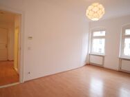 Hell & ruhig: Altbauwohnung nahe Schloßstraße - Berlin