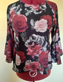 Blumen Bluse von Vestino, Gr.36 - Henstedt-Ulzburg