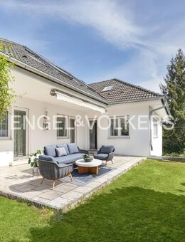 Dreifamilienhaus mit vielfältigen Möglichkeiten in Rückersdorf - Rückersdorf (Bayern)