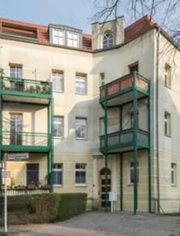 OWNR: Einziehen und Wohlfühlen - Renoviert und mit Küche! Ein Villenvorort aus Kaisers Zeiten - Berlin