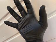 Handjob in Latexhandschuhen - Rotenburg (Wümme)