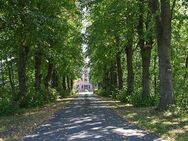 Schönes Hofgrundstück im Grünen mit einer neuwertigen Mehrzweckhalle - Osterbruch