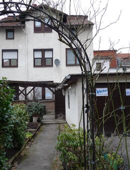 Einfamilienhaus mit Grundstück und Garage - Eisenach