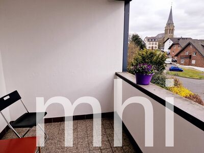 Much-Marienfeld: Gut geschnittene 3 - Zimmer - Wohnung mit Loggia