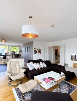 Penthouse! Sonnige und exklusive 4 - Zimmer Penthouse Wohnung mit Blick über Planegg - Planegg