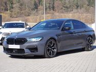 BMW M5, Limousine B&W Surround M Drivers P, Jahr 2022 - Deuerling