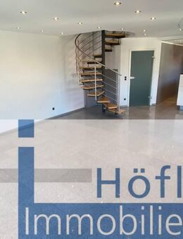 Lorsch, attraktive 4,5 ZKB-Maisonette-Wohnung mit toller Loggia, TG-Stellplatz + Pkw-Stellplatz - Lorsch (Karolingerstadt)