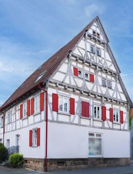 Liebhaberobjekt - Wohn- und Geschäftshaus im Fachwerkstil - Holzgerlingen