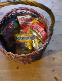 Flechtkorb mit Haribo -neu- Coca Cola //Silvester//kerzen - Burghaun