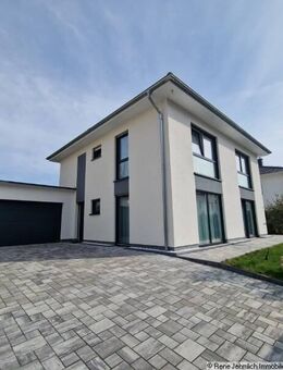 Exklusives Haus aus dem Jahr 2020 in Harthau - Chemnitz