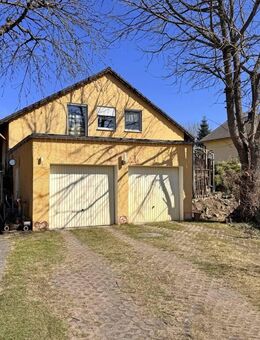 Idyllische Lage - Vielseitiges Ein- oder Zweifamilienhaus mit Solaranlage, Garten & Garage - Weiden (Oberpfalz)