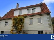 Landwirtschaftliches Anwesen mit Wohnhaus, Stallungen, Scheune und Bebauungsgrundstück - Igersheim