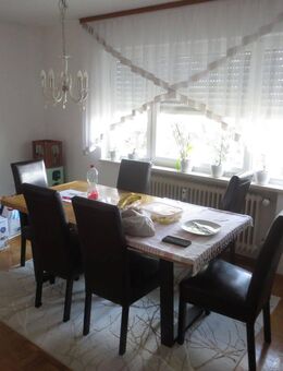 Schicke 4-Zimmerwohnung mit Balkon in ruhiger Lage von Crailsheim - Crailsheim