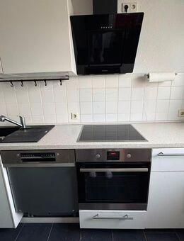 Küchenzeile in der Umgebung von Hannover zum Verkauf - Laatzen Zentrum