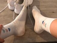 Socken im Gym getragen - Bonn
