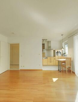 Sonnige 2-Zimmer-Wohnung ca. 55m² mit Balkon & Tiefgarage - sofort bezugsfrei! - Wiesbaden