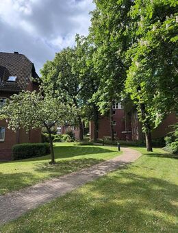 Sehr ruhige 4-Zimmer-Gartenwohnung in Hamburg-Rahlstedt - Hamburg