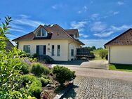 EIN IDYLLISCHES LANDHAUS MIT GROSSER GARAGE IN AALEN-WEST - Aalen