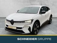 Renault Megane, E-Tech Electric Equilibre, Jahr 2022 - Zwickau