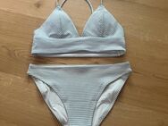 H&M bikini set weiß hellblau gestreift 34 36 - Recklinghausen