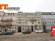 TT bietet an: ERSTBEZUG - Hochwertig kernsanierte 3-Zimmer-Wohnung mit 2 Balkone und Carport in der denkmalgeschützten "Stadtvilla Amadeus"! - Wilhelmshaven