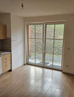 Charmante Erdgeschosswohnung mit Terrasse - ideal für Eigennutzer oder als Kapitalanlage im Bayerwald. - Viechtach